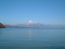 猪苗代湖と磐梯山（２）