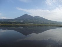 磐梯山「あわせ鏡」