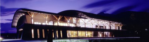 猪苗代町総合体育館（カメリーナ）外観