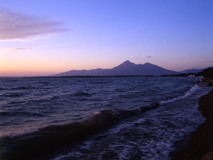 夕暮れの猪苗代湖（2）